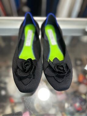 Rothy's Petal Square Black Flats sz 9 Rose Flower Top.